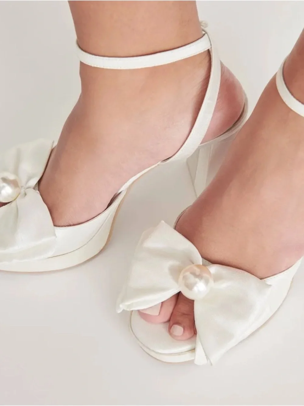 Dolce Vita Ivory Pearl-Embellished Block Heel Sandals
